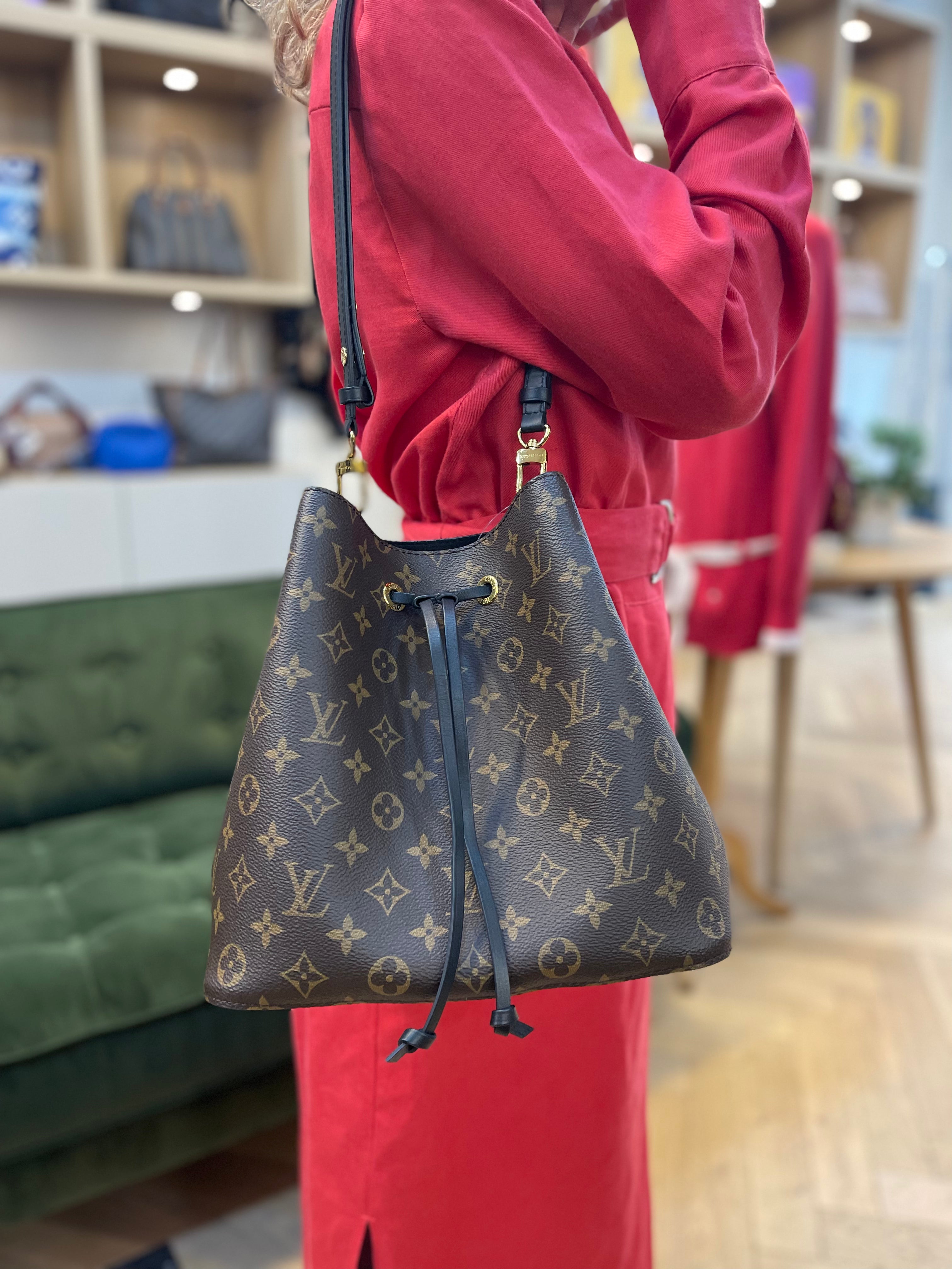 Louis Vuitton Monogram Canvas 'Neo Noe' Bucket Bag – Siopaella