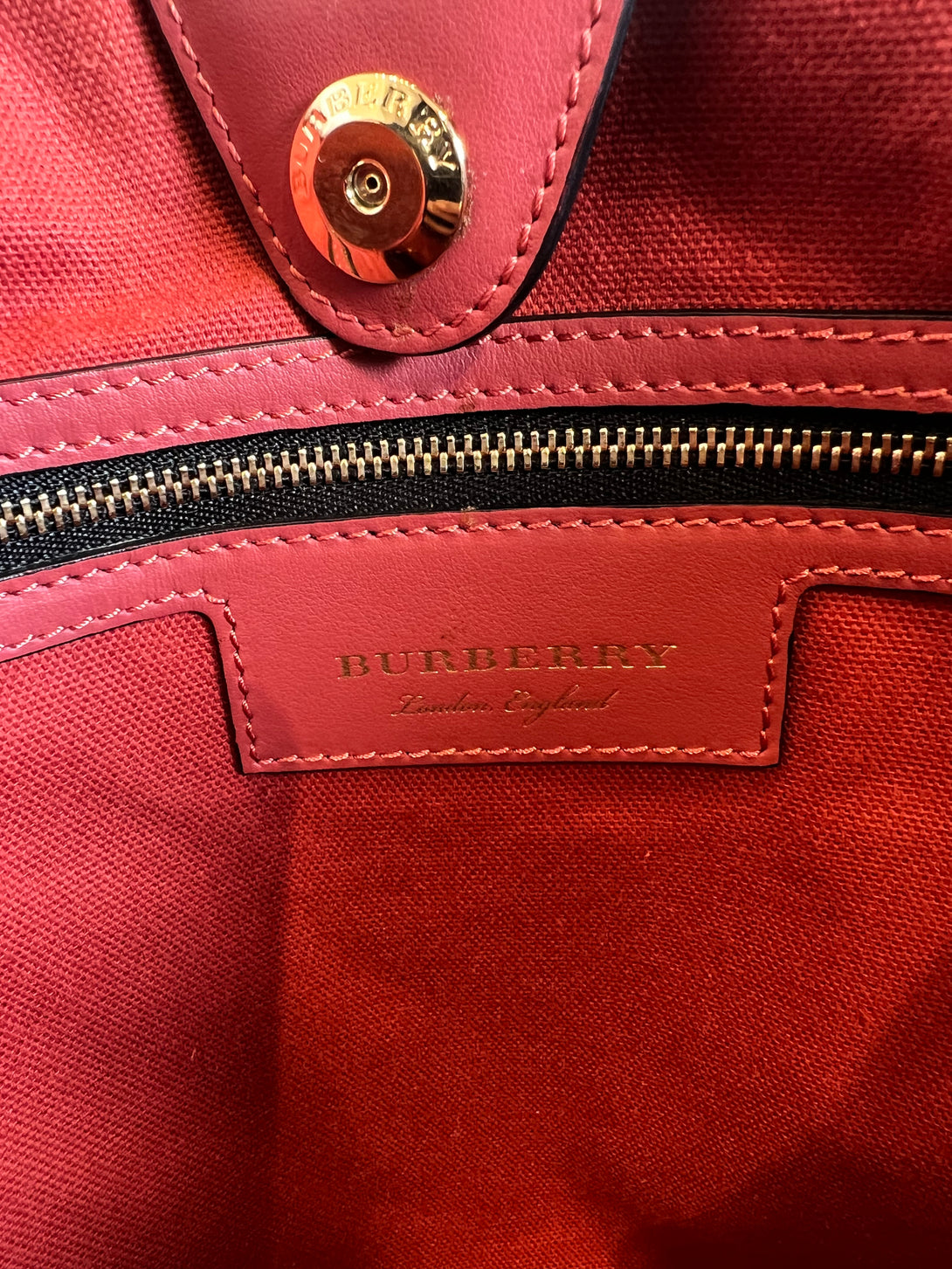 Burberry Monogram Canvas & Leather Canterbury Shoulder Bag Siopaella