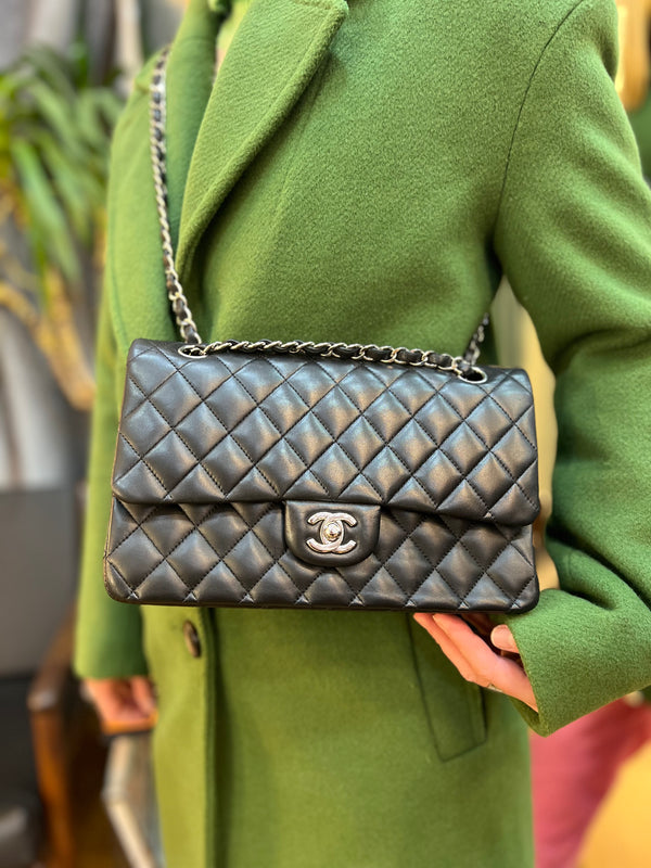 Chanel Black Lambskin Leather Medium Double Flap