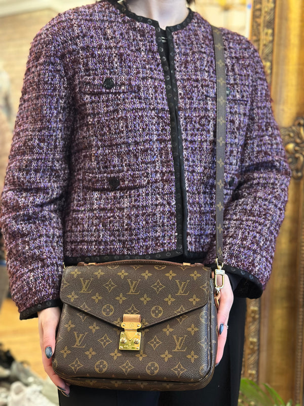 Louis Vuitton Monogram Canvas Pochette Metis