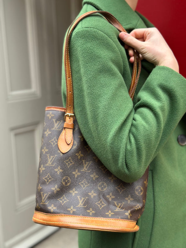 Louis Vuitton Vintage Monogram Canvas Bucket Bag