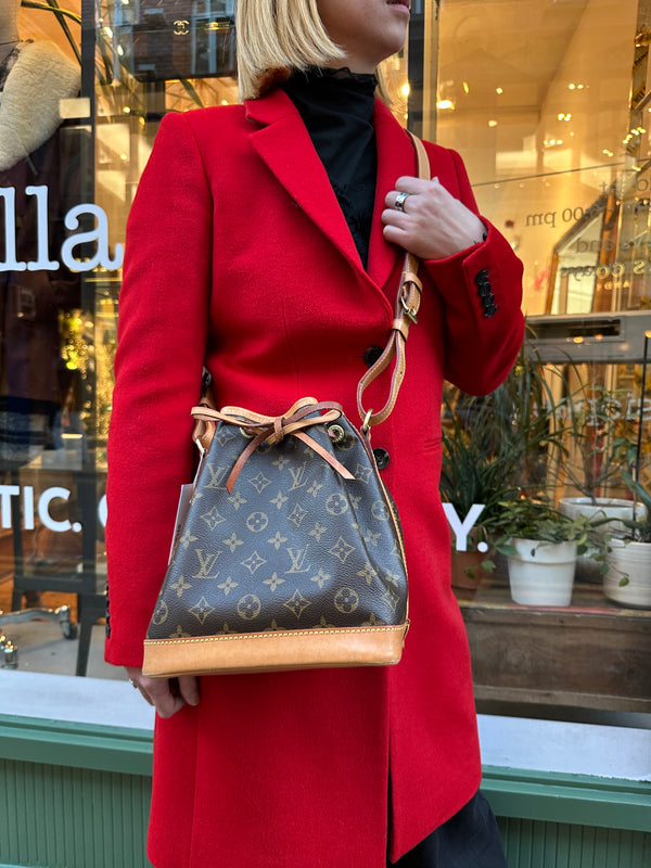 Louis Vuitton Monogram Noe  Handbag