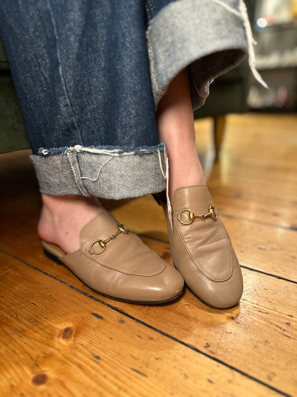 Gucci Cream Leather Mules - UK 3