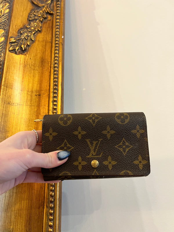 Louis Vuitton Monogram Canvas Wallet