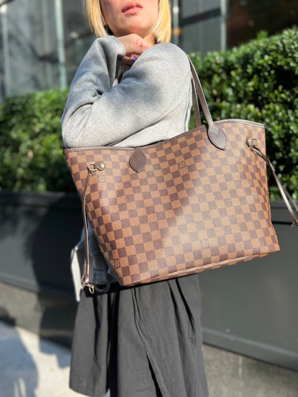 Louis Vuitton Neverfull MM Damier Handbag