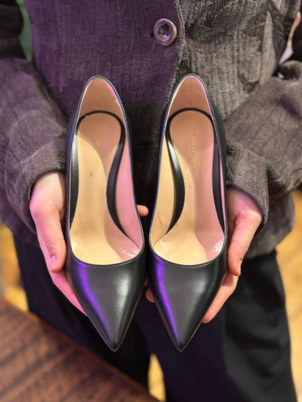 Gianvito Rossi Black Heels - UK 36.5