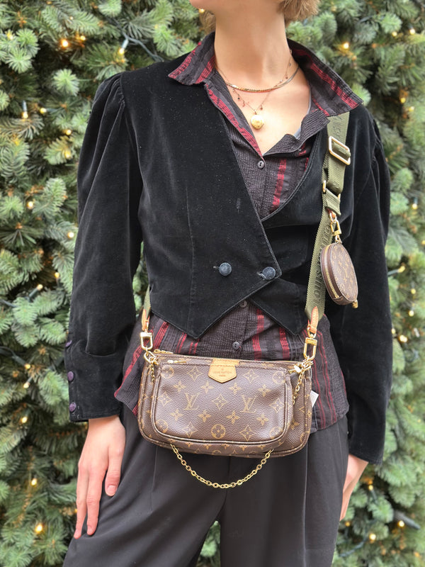 Louis Vuitton Monogram Canvas Multi Pochette Crossbody Handbag