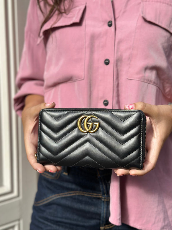 Gucci Black Leather Zippy Marmont Wallet