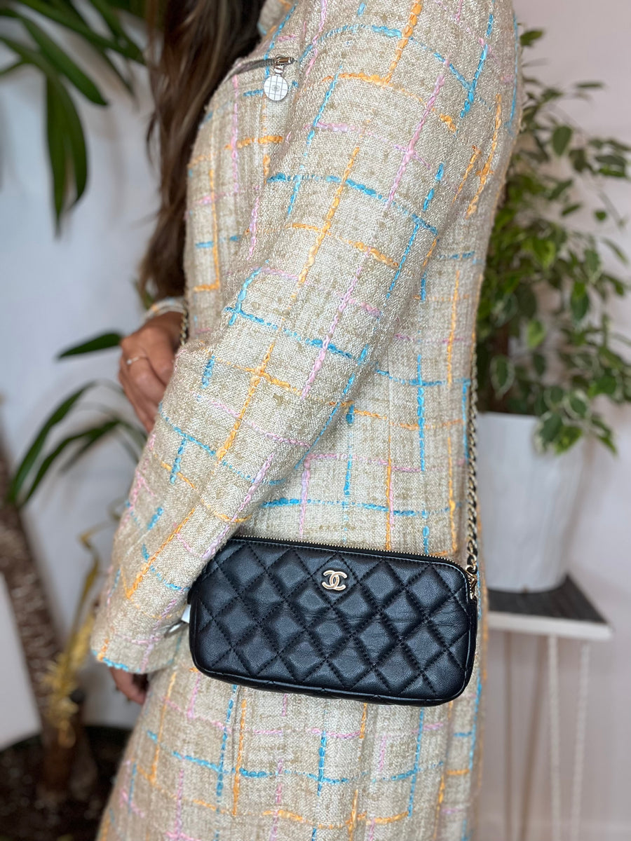 Chanel Black Lambskin Leather Zip Wallet on Chain – Siopaella