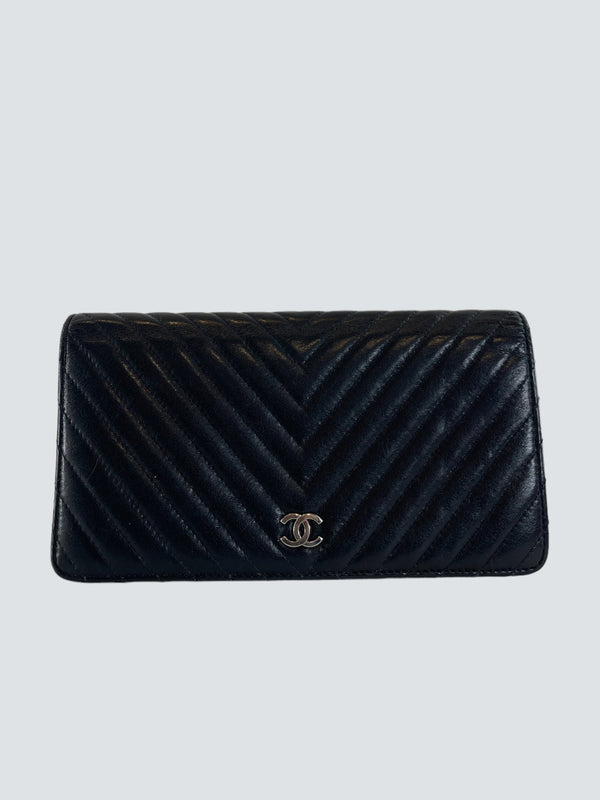Chanel navy Black Lambskin Leather Bi Folded Wallet