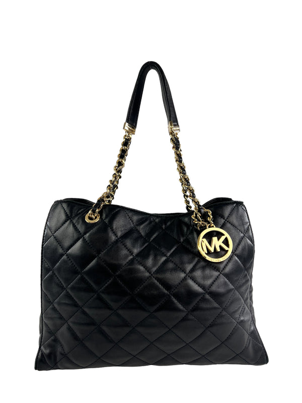 Michael Kors Lack Leather Chain Tote