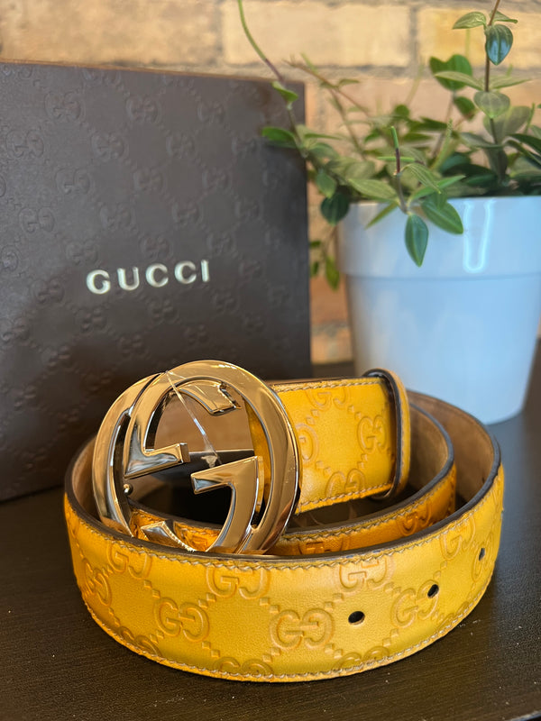 Gucci Size Small Light Tan Leather Belt