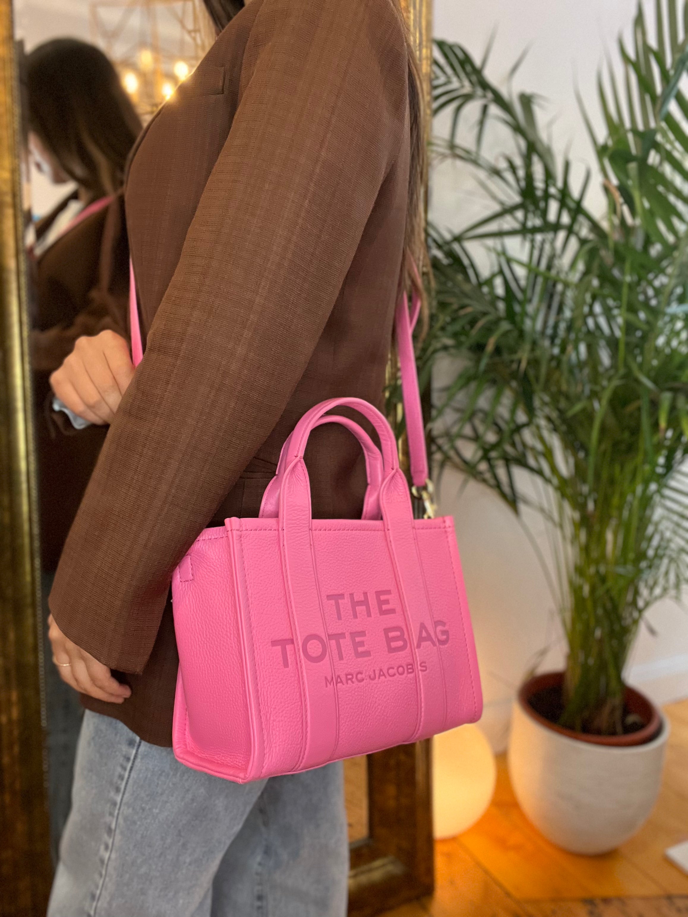 Marc Jacobs Pink Handbag – Siopaella Designer Exchange