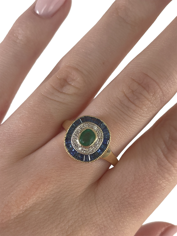 Gold Diamond/ Sapphires & Emerald Vintage Ring
