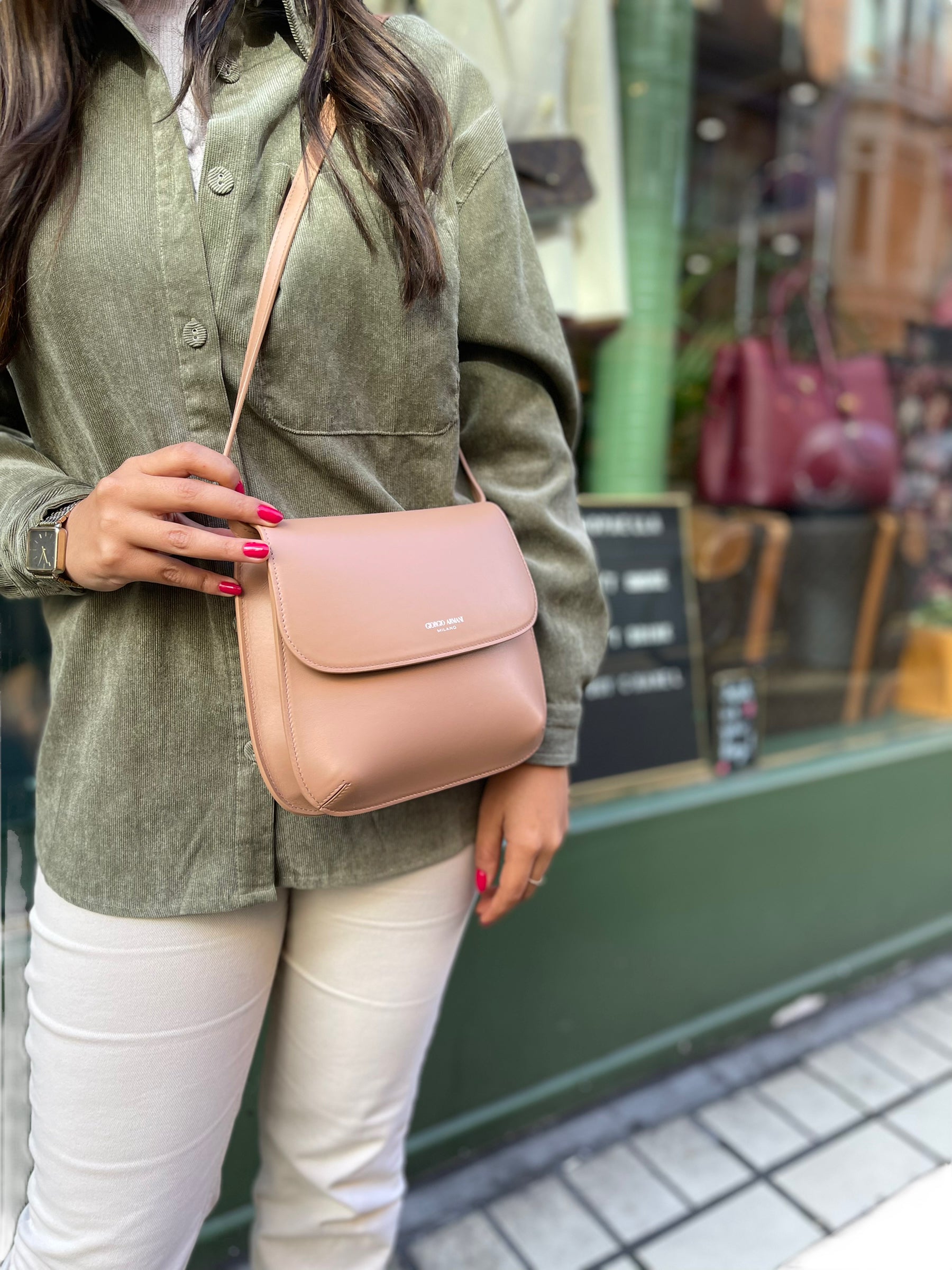 Giorgio Armani Tan Leather 'La Prima' Shoulder Bag – Siopaella