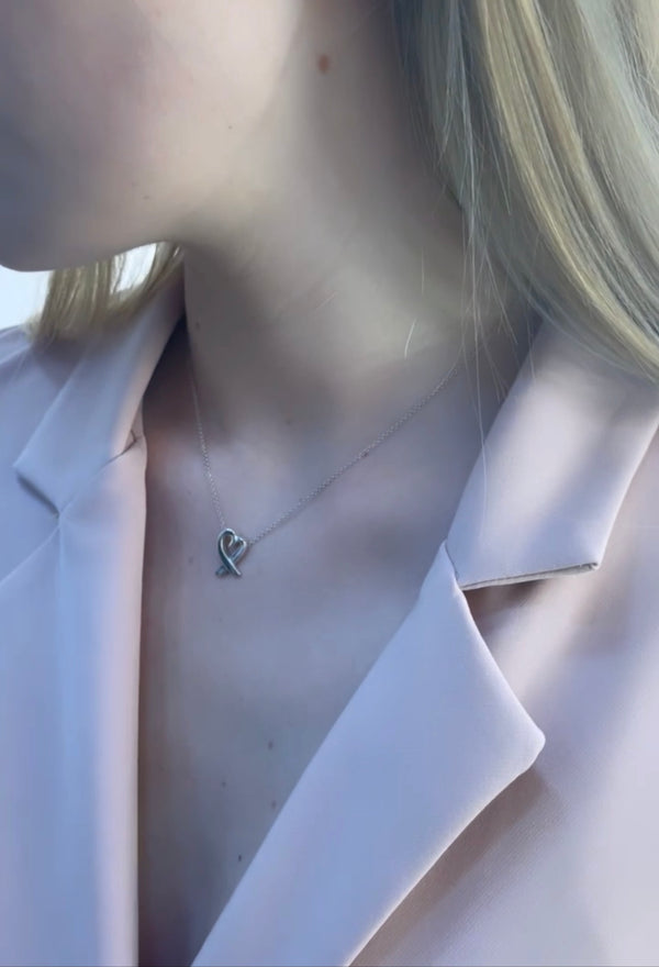 Tiffany and Co. SteSilver Paloma Picasso Loving Heart Pendant Necklace