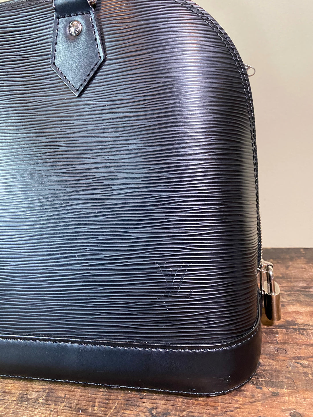 Louis Vuitton Black Epi Leather "Alma" PM Tote - Siopaella Designer Exchange
