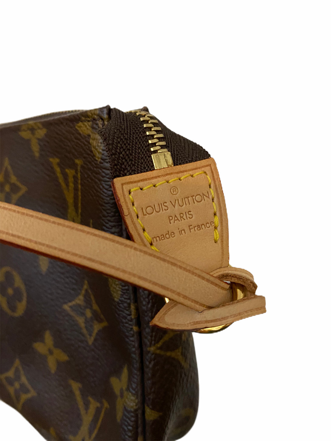 Louis Vuitton Monogram Pochette - As seen on Instagram 29/07/20 - Siopaella Designer Exchange