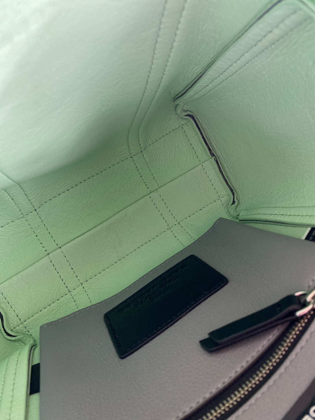 Marc Jacobs Grey Mini Editor Crossbody Tote  -  As Seen on Instagram 16/08/2020 - Siopaella Designer Exchange