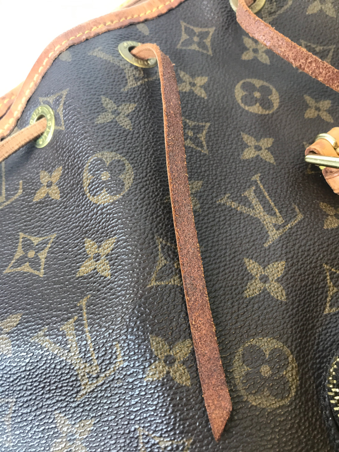 Louis Vuitton Monogram Montsouris Backpack - Siopaella Designer Exchange