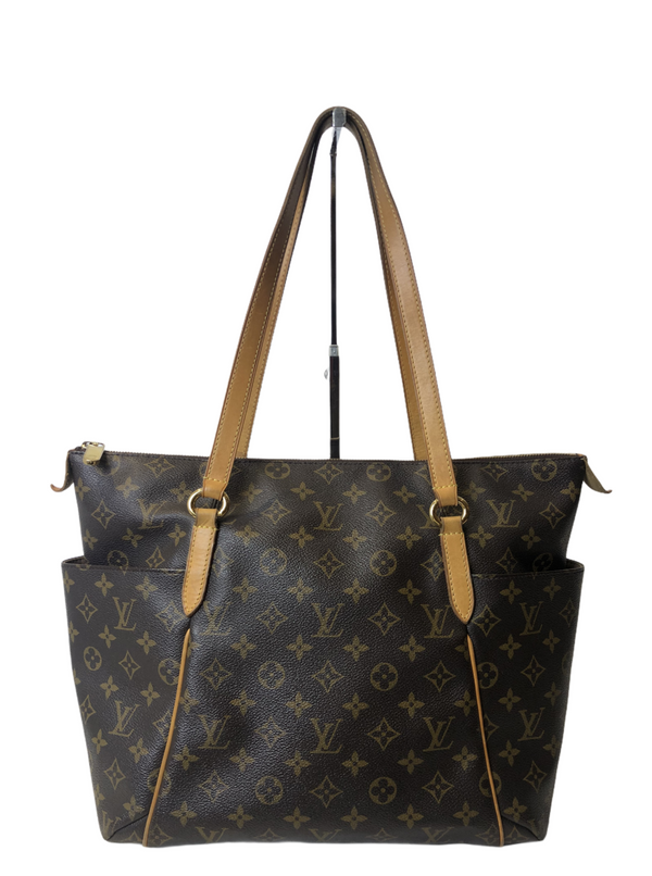 Louis Vuitton Monogram Canvas "Totally" MM Tote - As Seen on Instagram 10/01/21